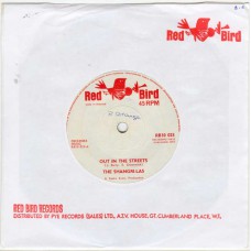 SHANGRI-LAS Out In The Streets / The Boy (Red Bird 025) UK 1965 CS 45