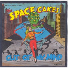 SPACE CAKES Out Of My Mind / Live For Today / Walking Through The Bad Part Of Town / Madness (Tortilla 001) Italy 1993 PS EP